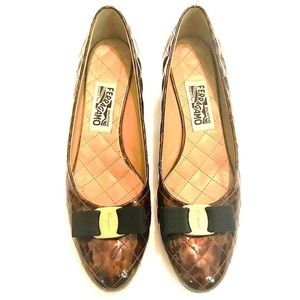 SALVATORE FERRAGAMO | Vara Logo Bow Pumps